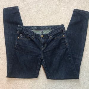 Tommy Hilfiger Women’s Modern Skinny Jeans Size 2r